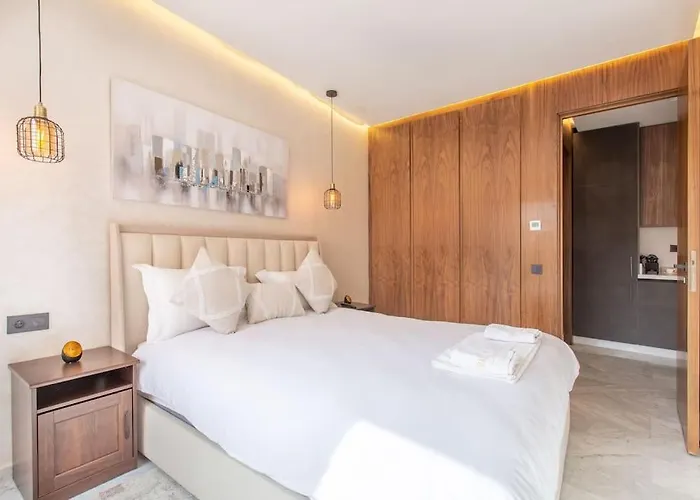 New ! Stunning And Comfortable Apartement
